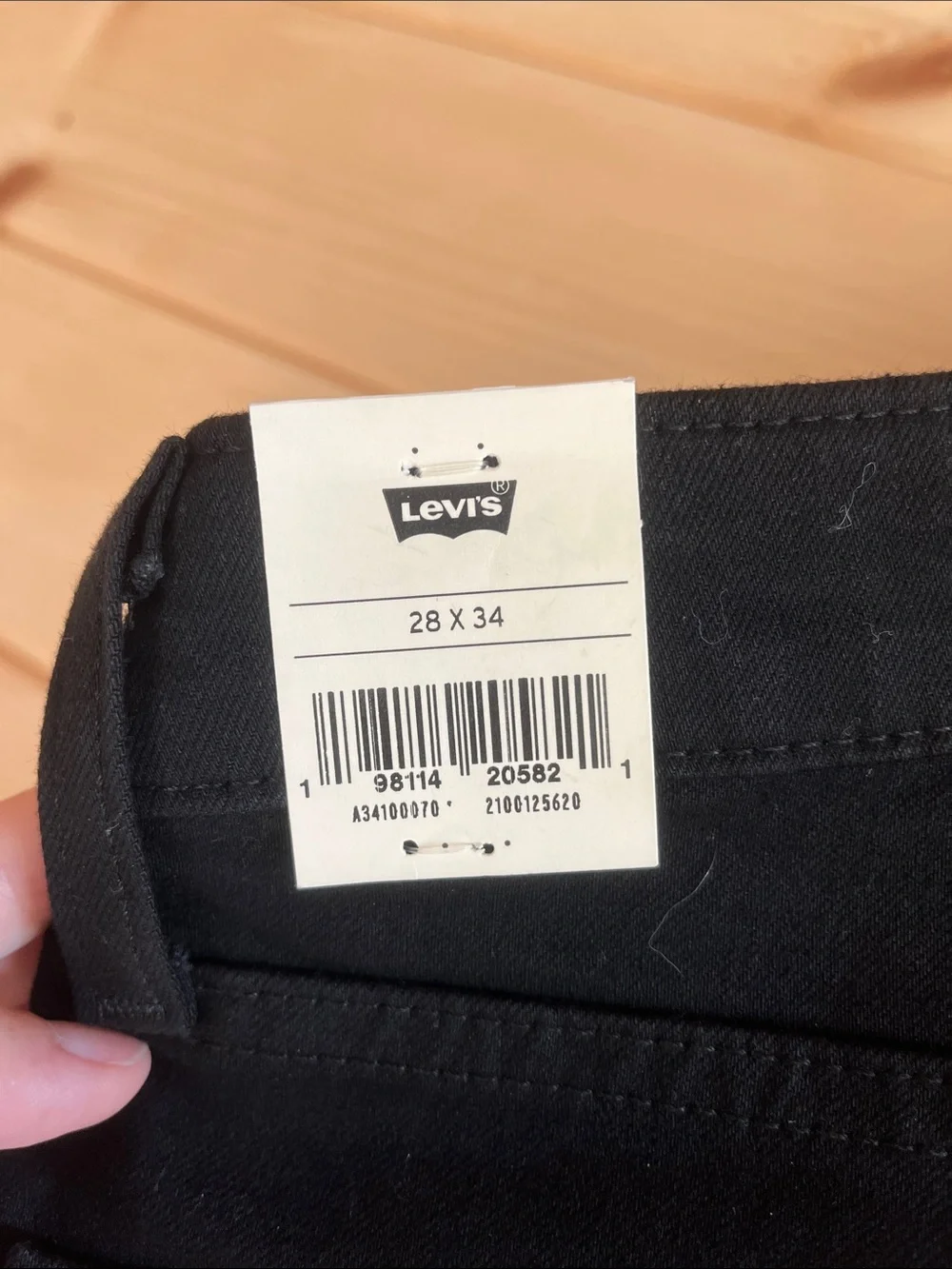 Black Levi’s Flare Jeans